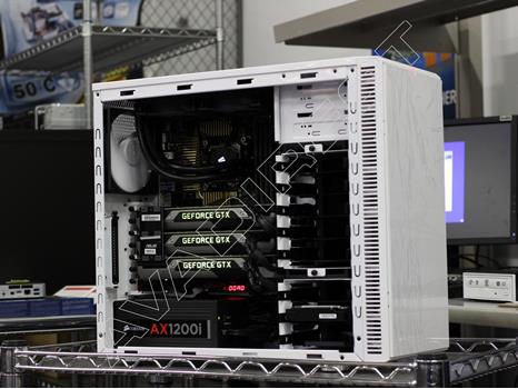 Fractal Design Define R4 Arctic White Case, ASUS Z97-WS, Intel Core i7-4790K, Crucial 32GB (4 x 8GB) DDR3-1600, 2x EVGA GeForce GTX TITAN Black