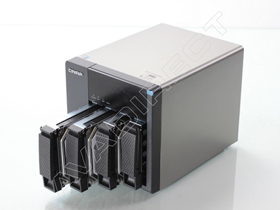RAID 5 QNAP Home NAS