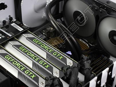 Mid-size custom gaming pc componetn