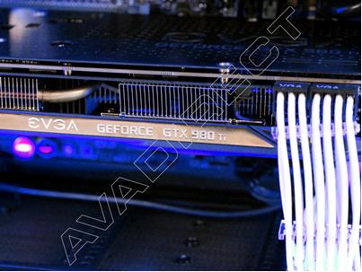 Custom mini gaming computer