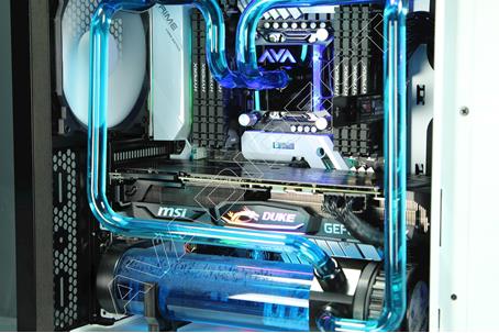 Best Hardline Liquid Cooling Gaming PC