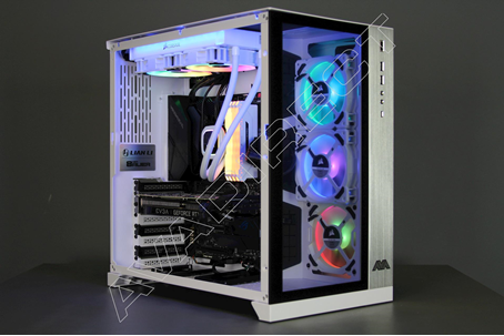 Lian-Li PC-O11 Dynamic custom gaming system
