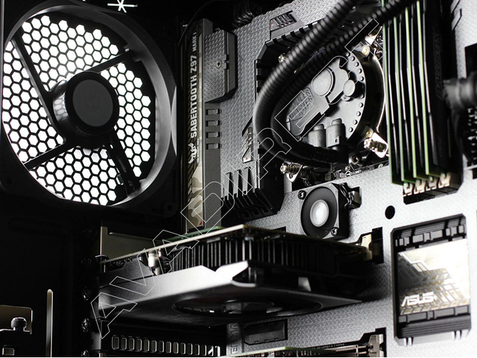  Intel Core i7-4770 gaming computer