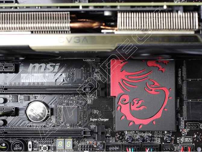 MSI Z87-GD65 Gaming white on white gaming pc