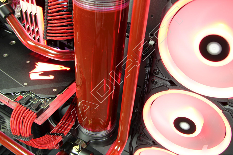 Hardline liquid cooling PC 